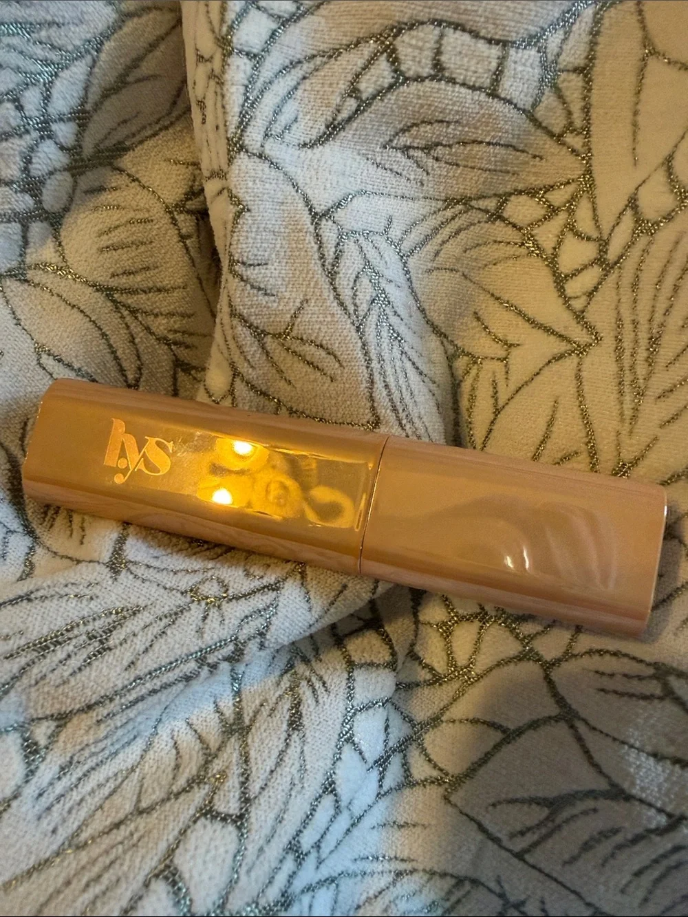 Hydrating Cream Concealer Stick - Neutral Beige byLYS